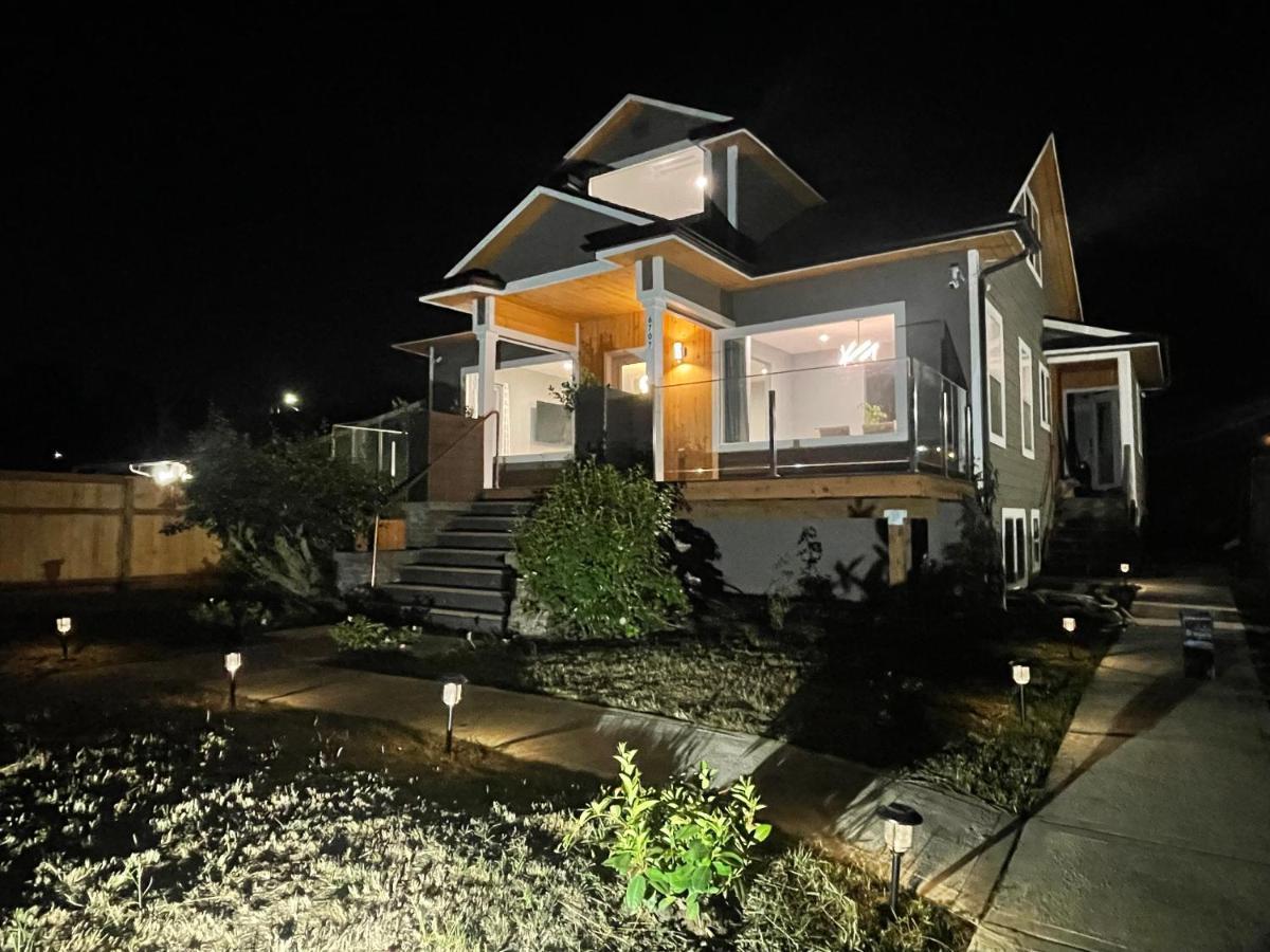 Green Lake 1St Line Home A With Central Air Conditioners Seattle Buitenkant foto